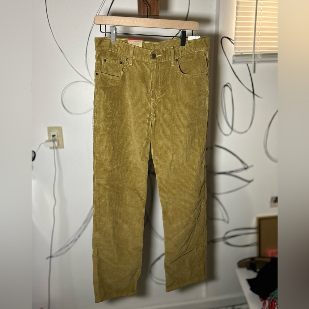 NEW Levi’s Midrise Straight Leg Dark Yellow Corduroy Pants, 29x30